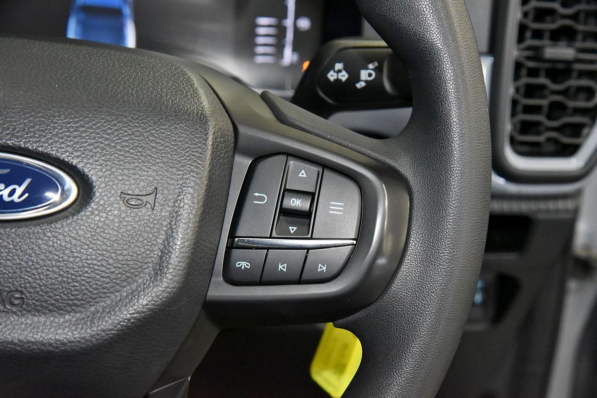 2024 Ford Ranger XL 4X4 2.0L