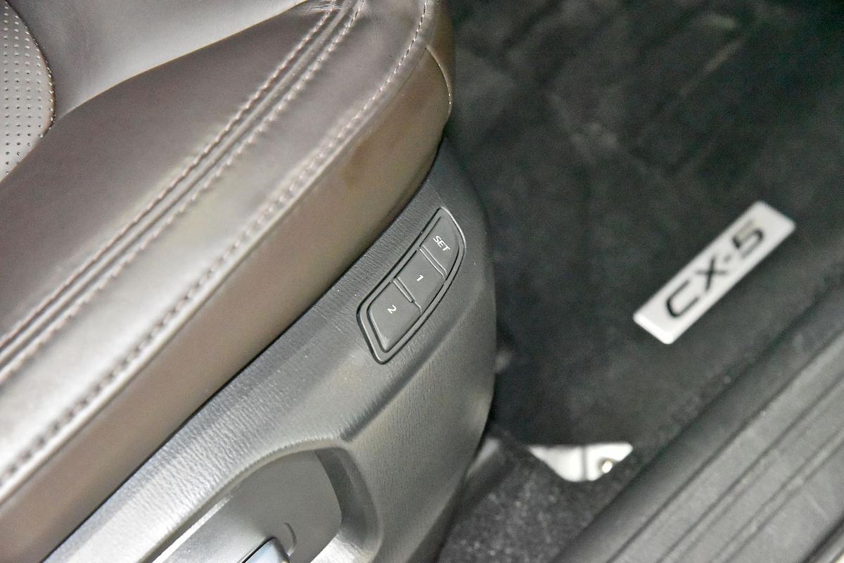 2022 Mazda CX-5 Akera KF Series