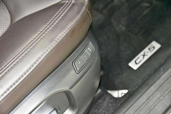 2022 Mazda CX-5 Akera KF Series