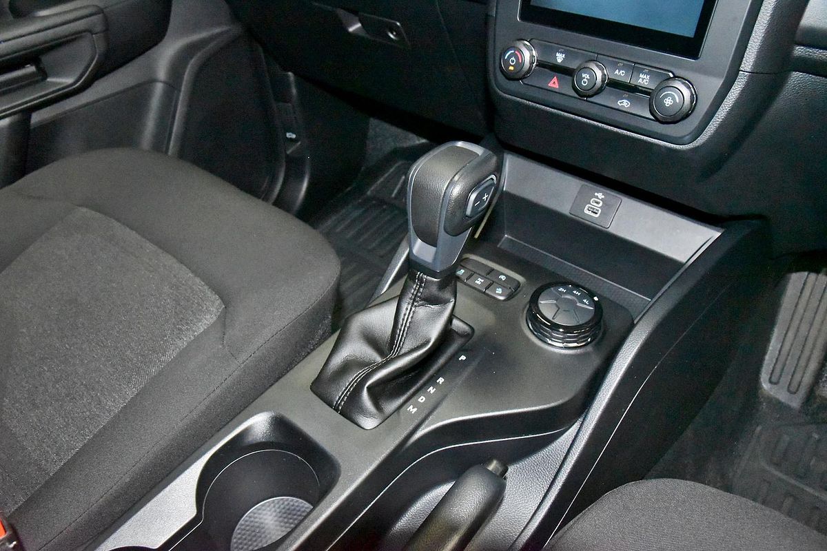 2024 Ford Ranger XL 4X4 2.0L