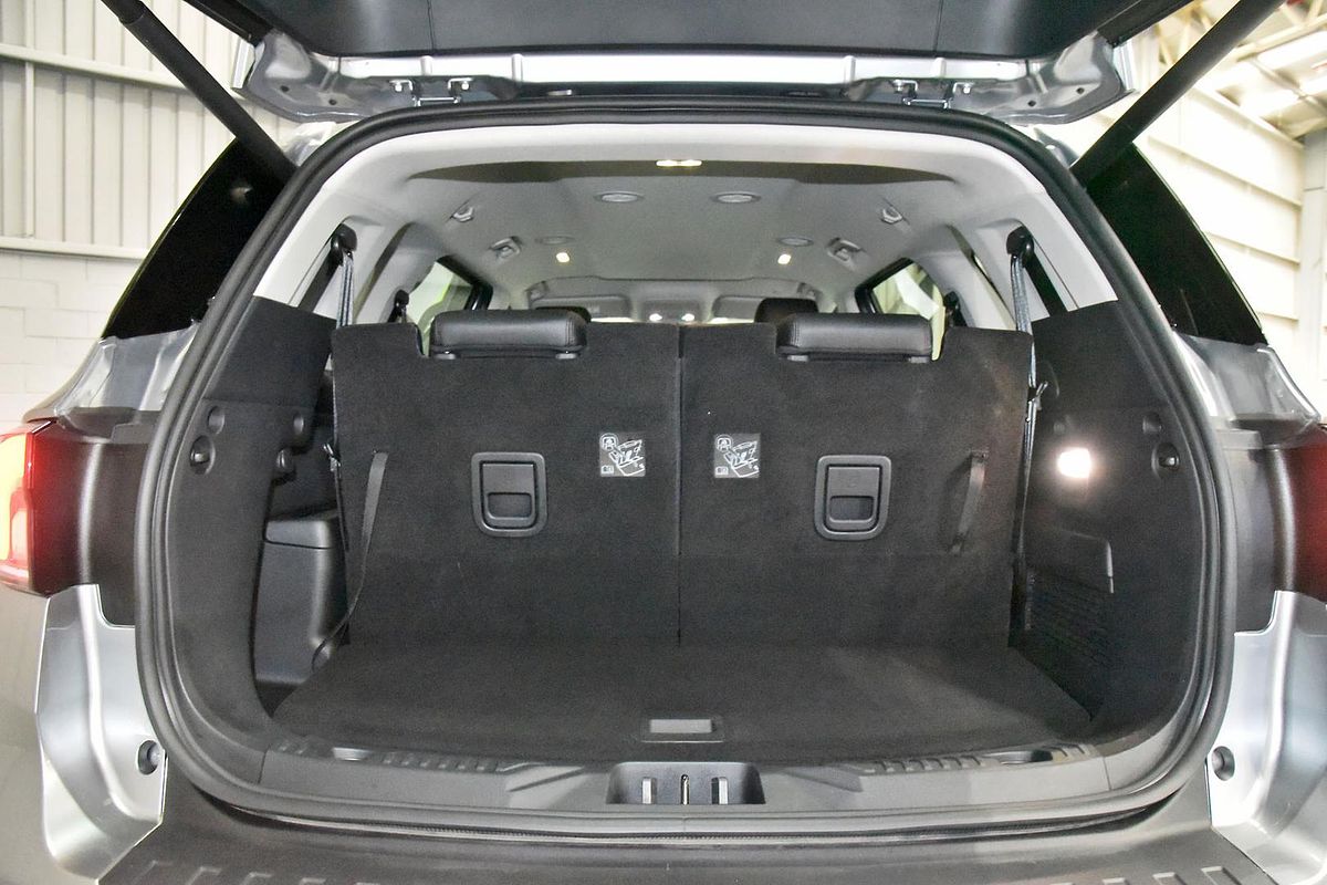 2025 Ford Everest Trend 2.0L