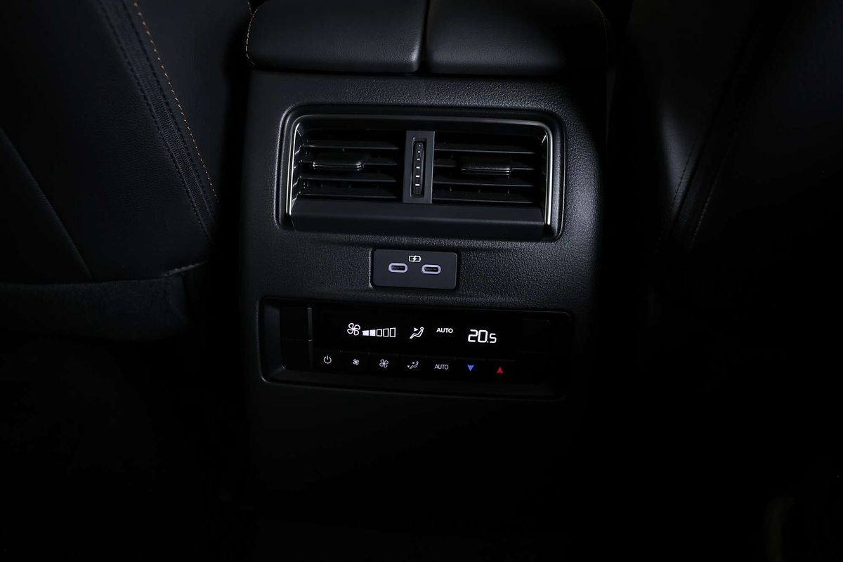 2025 Mazda CX-80 P50e Touring KL