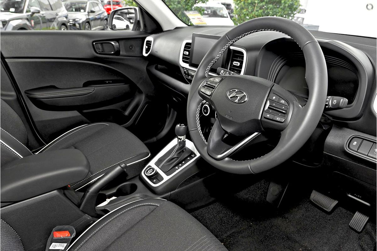 2025 Hyundai Venue QX.V5