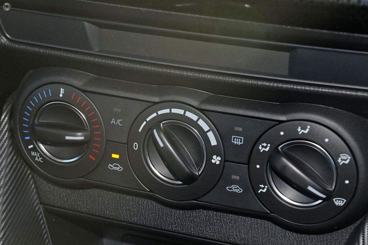 2018 Mazda 2 Maxx DL Series