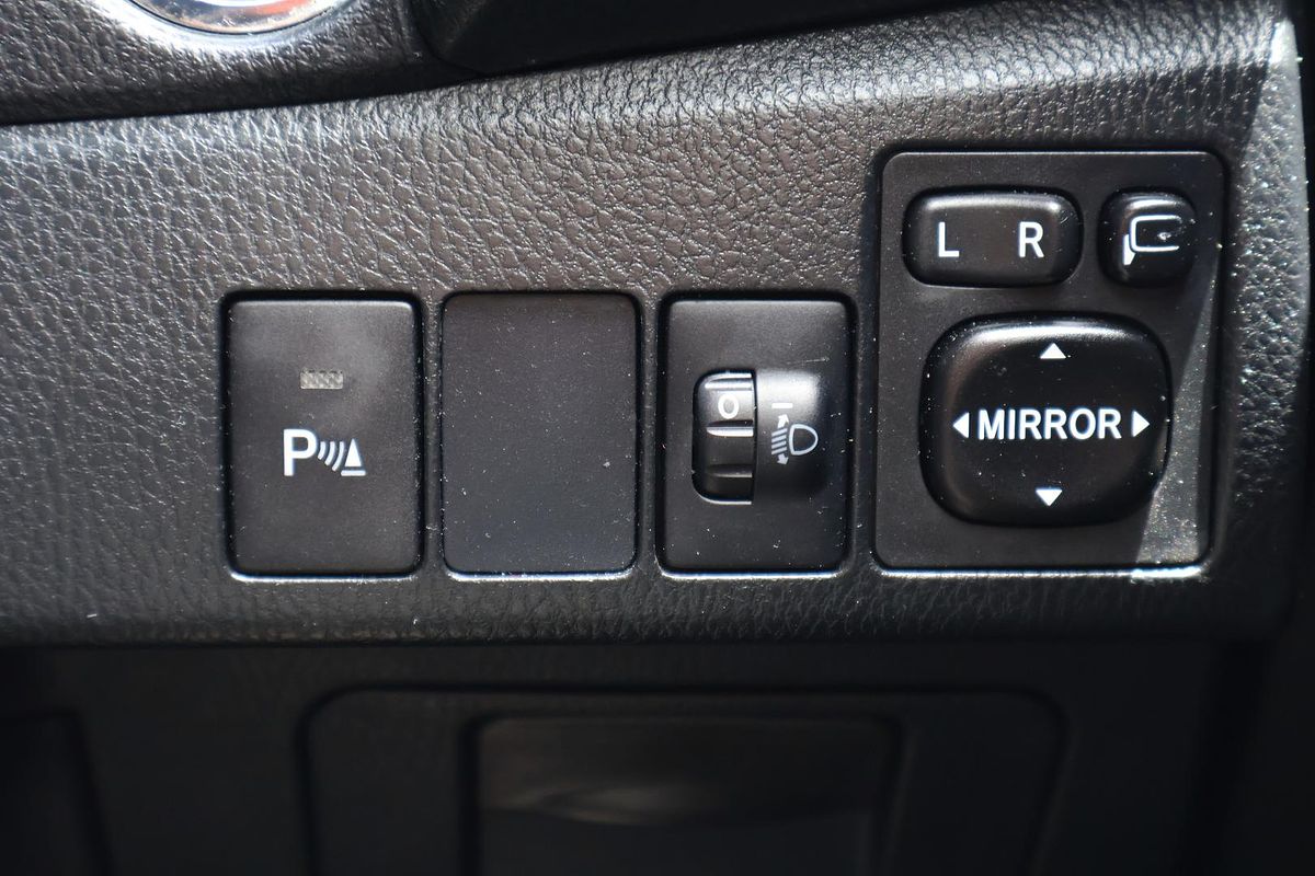 2014 Toyota Corolla SX ZRE172R