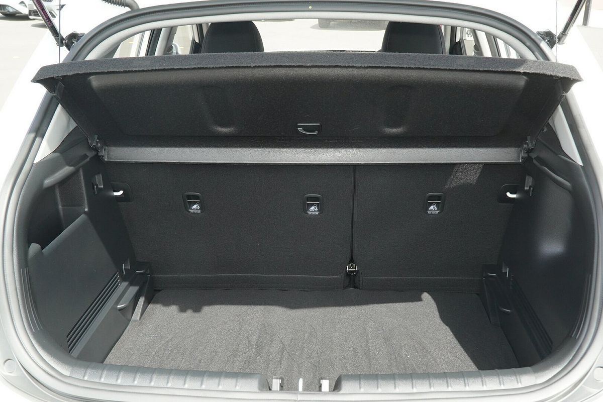 2024 Kia Stonic S YB