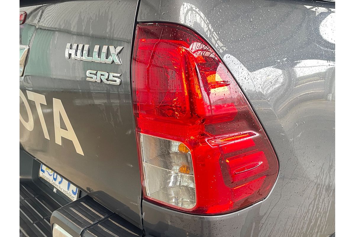 2016 Toyota Hilux SR5 KUN26R 4X4