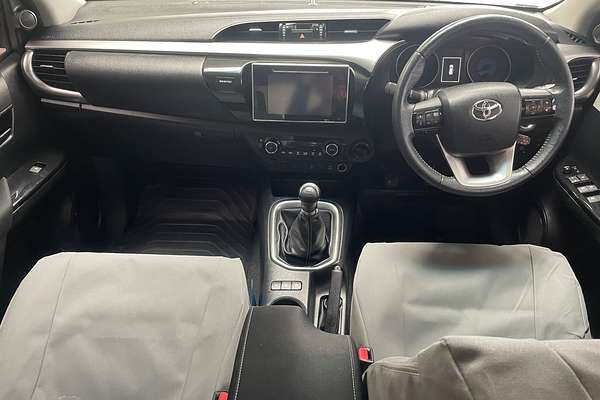 2016 Toyota Hilux SR5 KUN26R 4X4