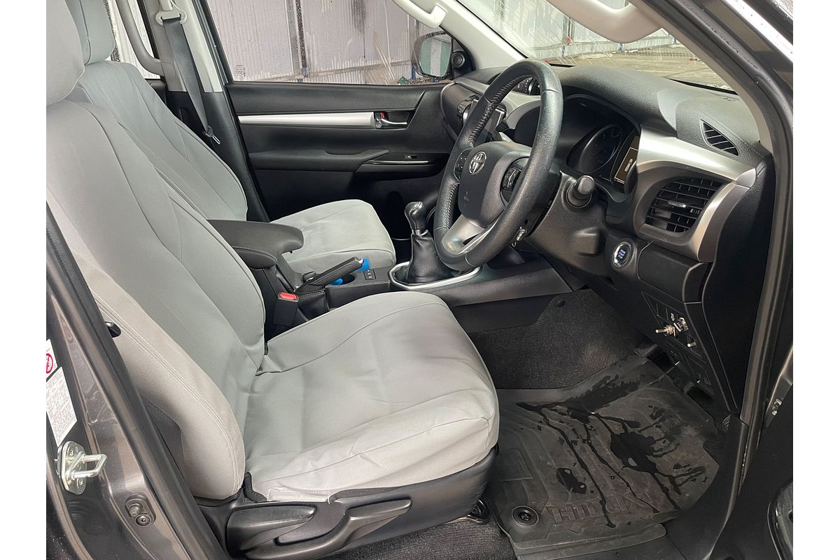 2016 Toyota Hilux SR5 KUN26R 4X4