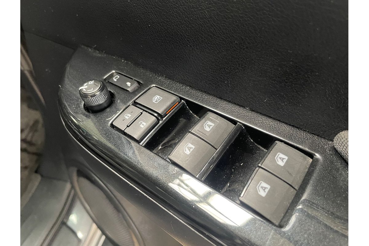 2016 Toyota Hilux SR5 KUN26R 4X4