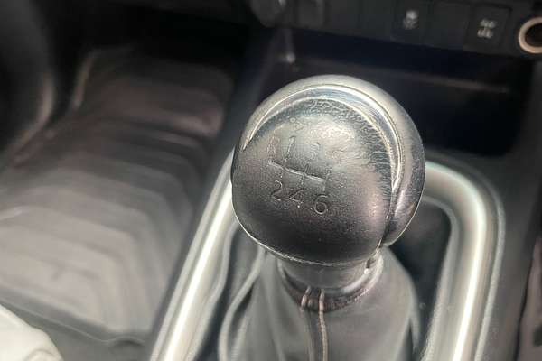 2016 Toyota Hilux SR5 KUN26R 4X4