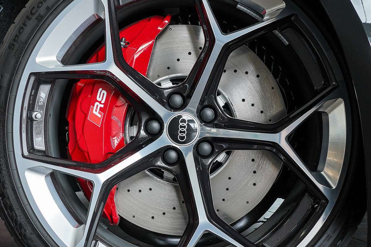 2024 Audi RS6 Performance C8