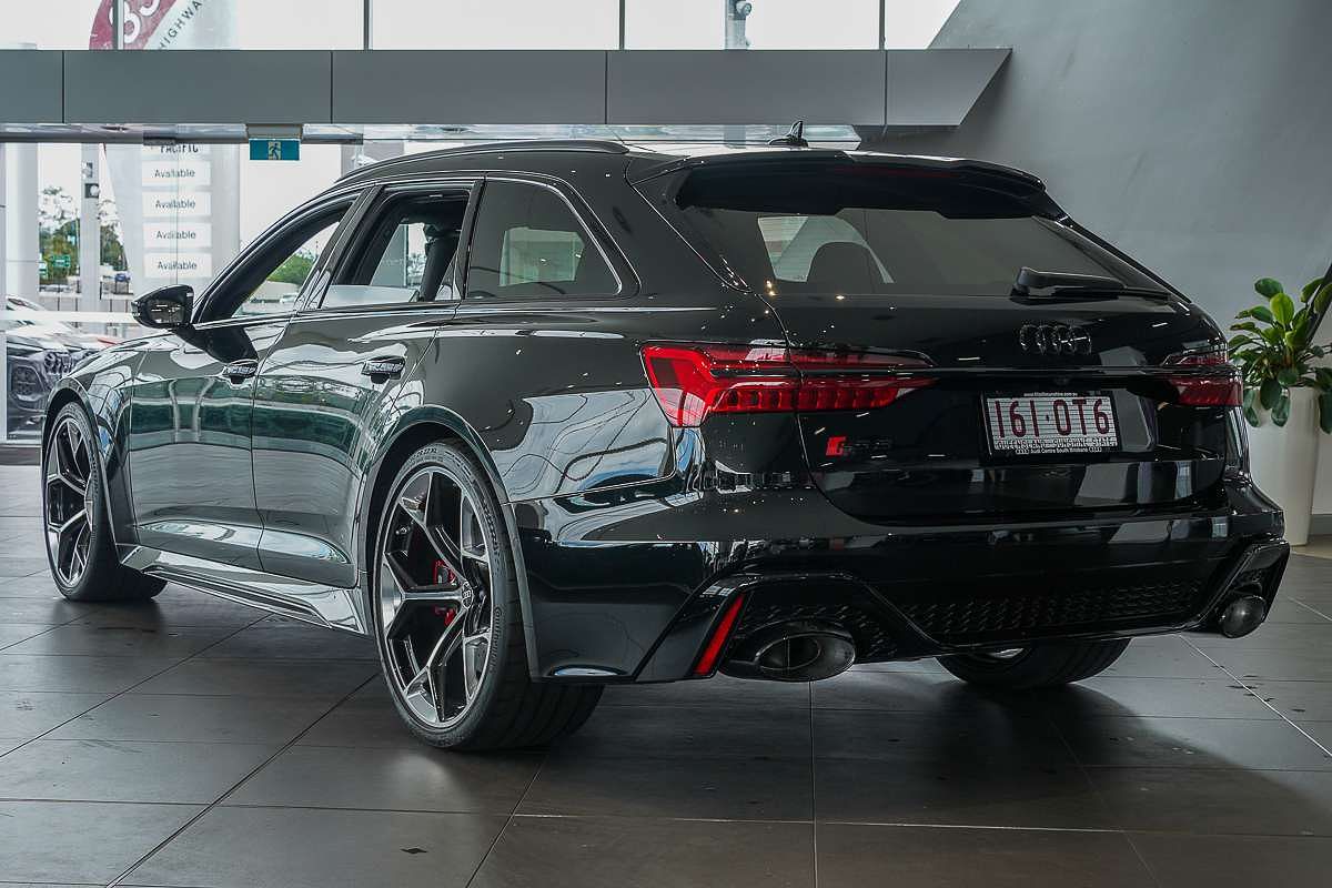 2024 Audi RS6 Performance C8