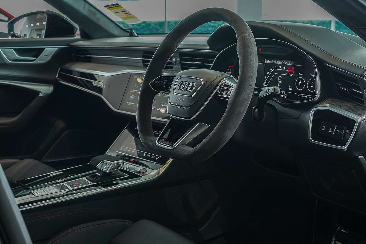 2024 Audi RS6 Performance C8