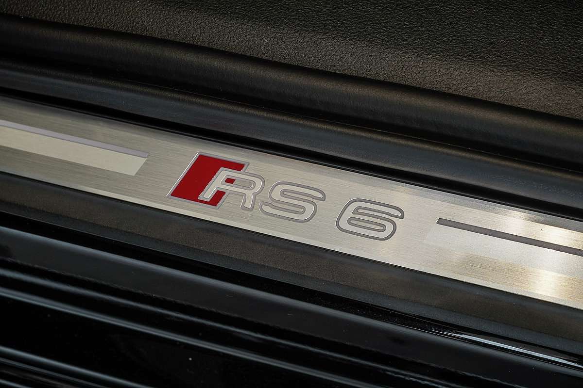 2024 Audi RS6 Performance C8