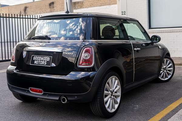 2010 MINI Hatch Cooper D Mayfair R56