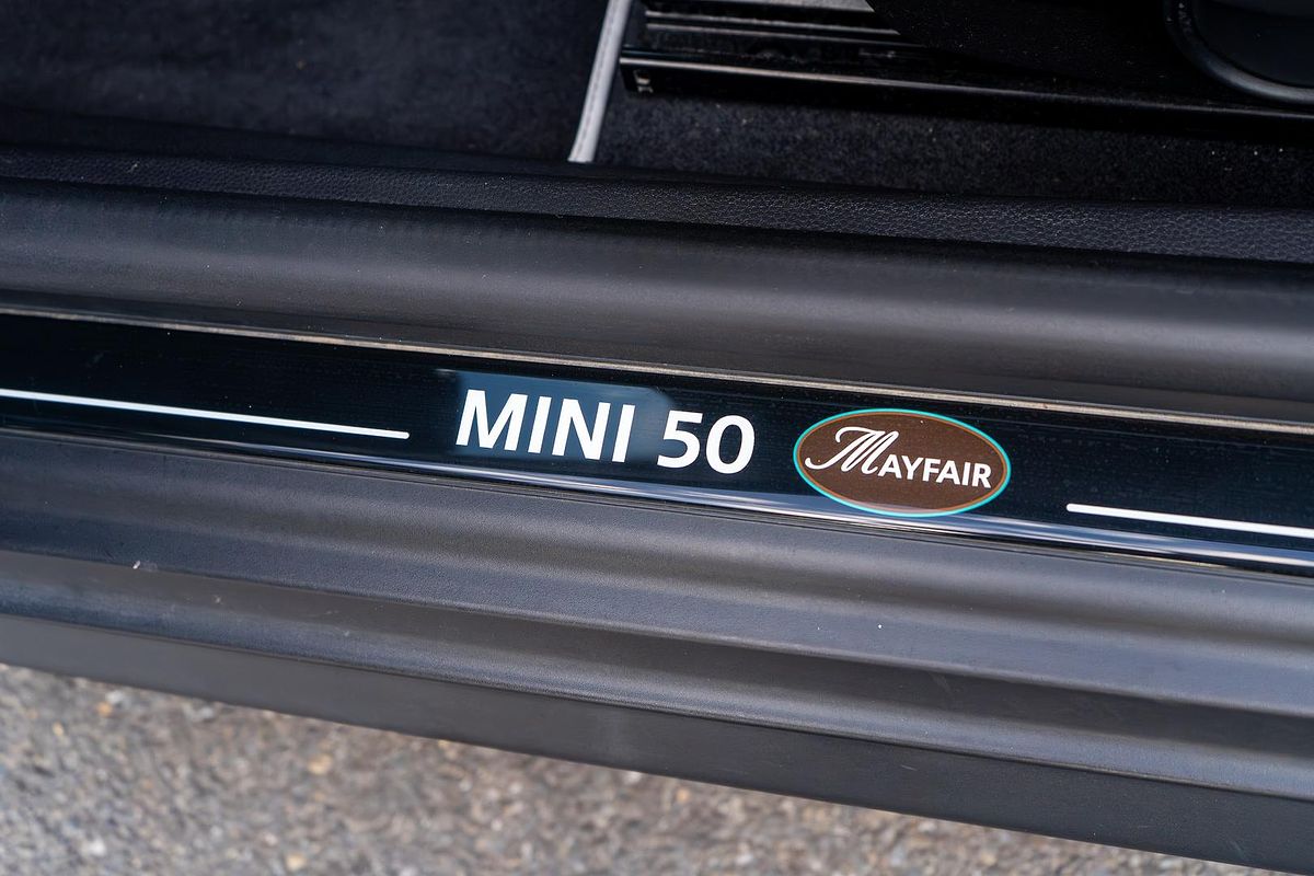 2010 MINI Hatch Cooper D Mayfair R56