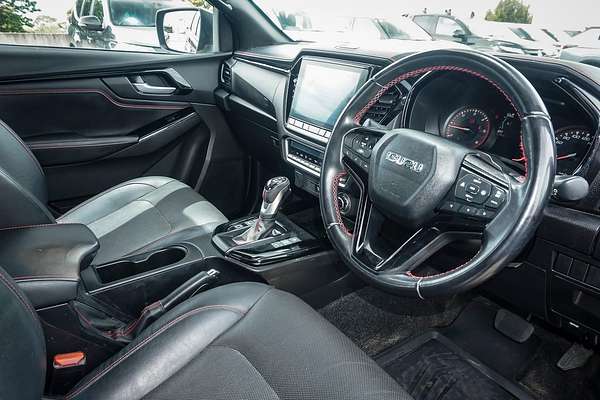 2022 Isuzu D-MAX X-TERRAIN 4X4