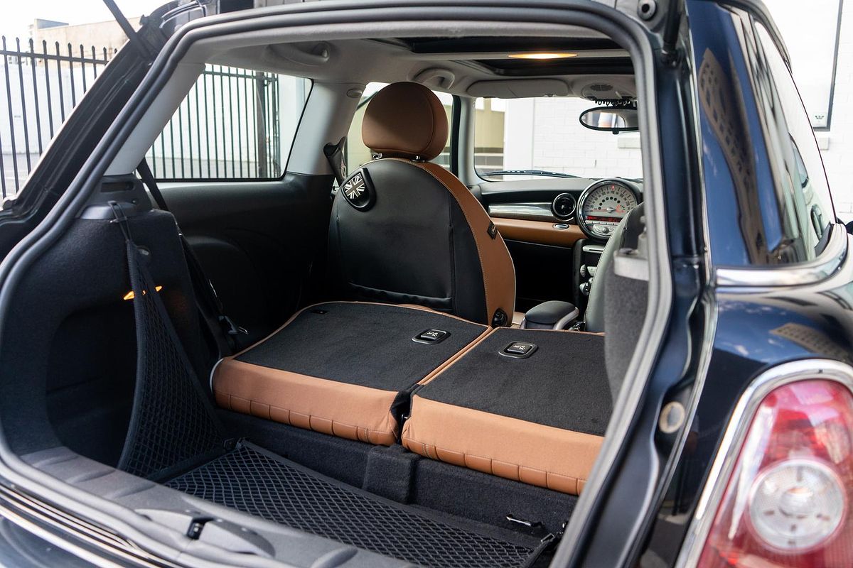 2010 MINI Hatch Cooper D Mayfair R56