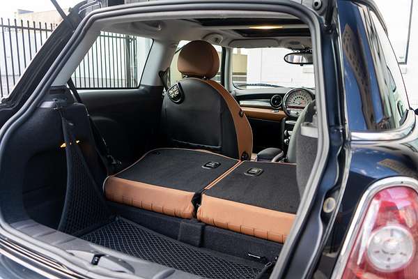 2010 MINI Hatch Cooper D Mayfair R56