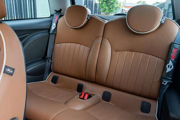 2010 MINI Hatch Cooper D Mayfair R56