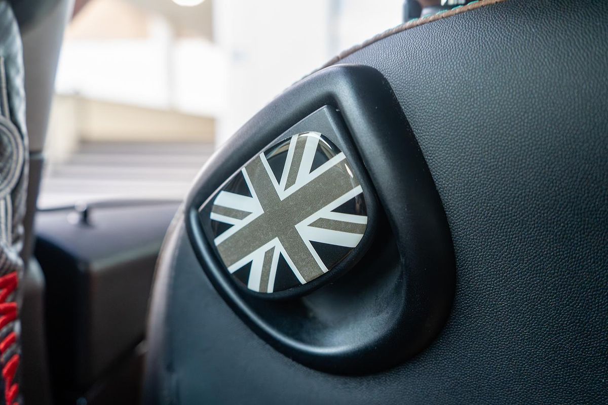 2010 MINI Hatch Cooper D Mayfair R56