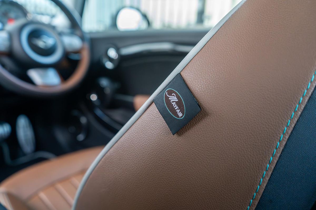 2010 MINI Hatch Cooper D Mayfair R56