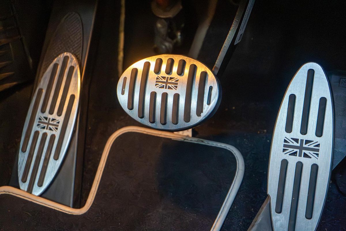 2010 MINI Hatch Cooper D Mayfair R56