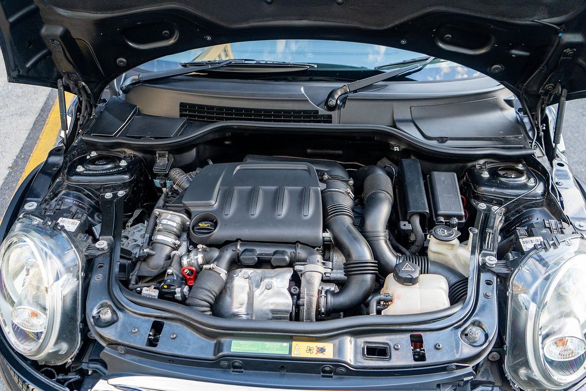 2010 MINI Hatch Cooper D Mayfair R56