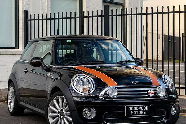 2010 MINI Hatch Cooper D Mayfair R56