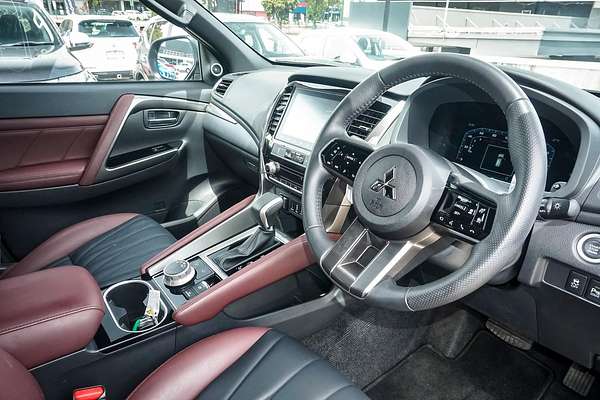 2025 Mitsubishi Pajero Sport GSR QG