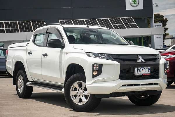 2019 Mitsubishi Triton GLX+ MR 4X4