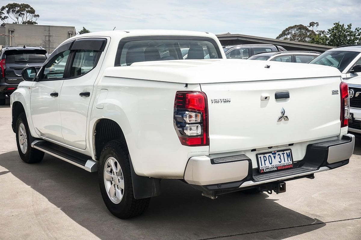 2019 Mitsubishi Triton GLX+ MR 4X4