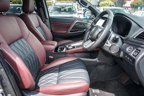 2025 Mitsubishi Pajero Sport GSR QG