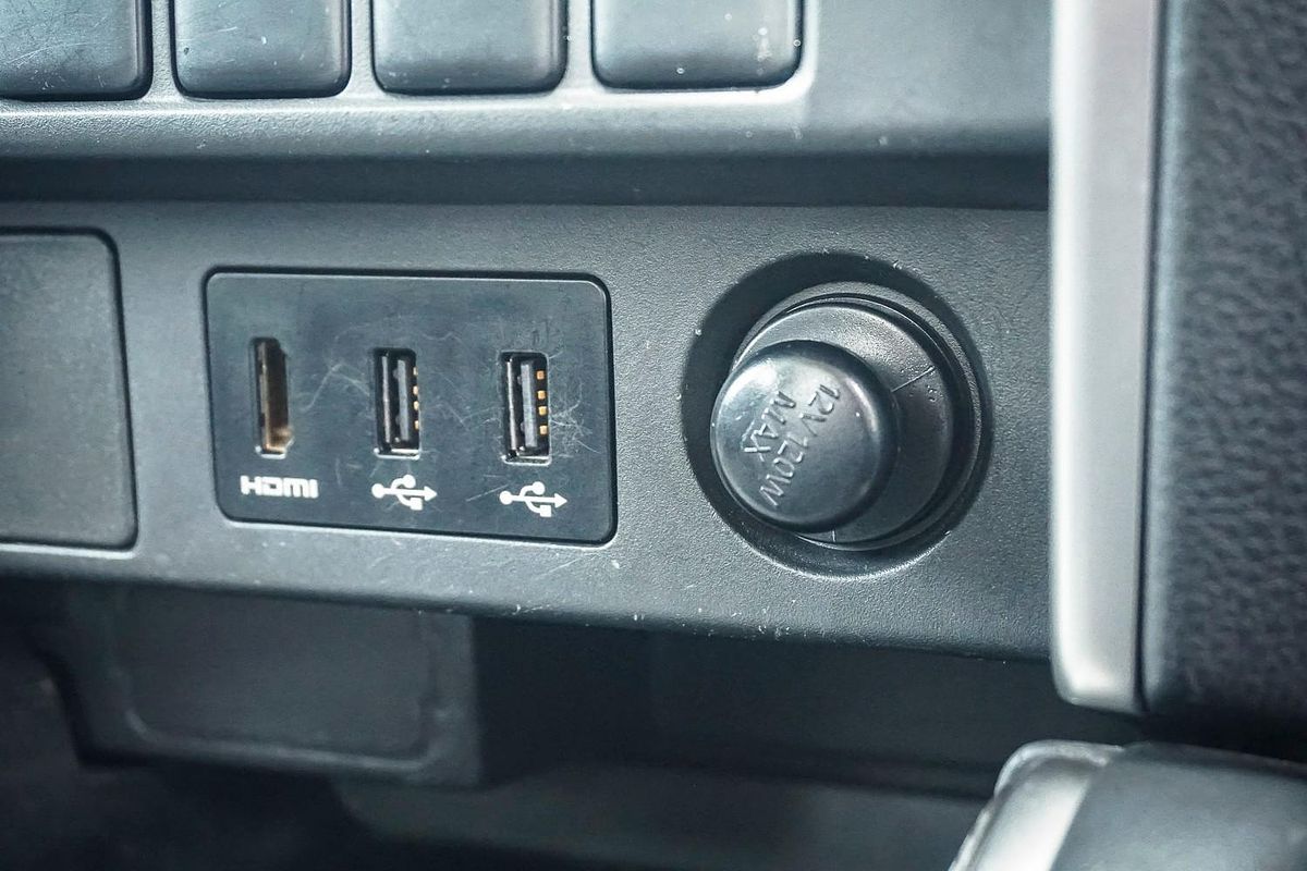 2019 Mitsubishi Triton GLX+ MR 4X4