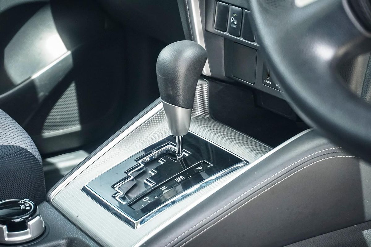 2019 Mitsubishi Triton GLX+ MR 4X4