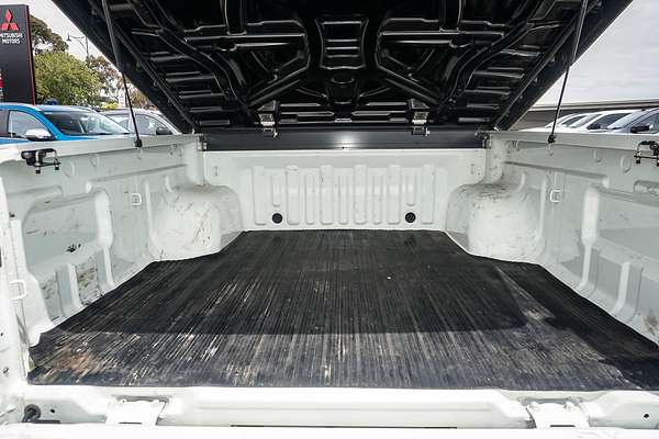 2019 Mitsubishi Triton GLX+ MR 4X4