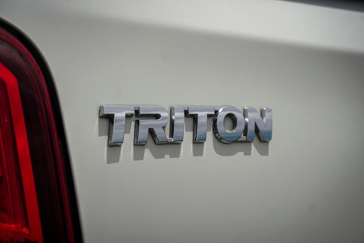 2019 Mitsubishi Triton GLX+ MR 4X4