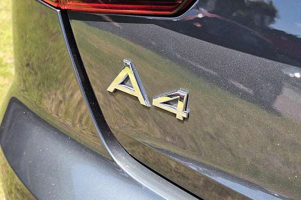 2019 Audi A4 45 TFSI S line B9