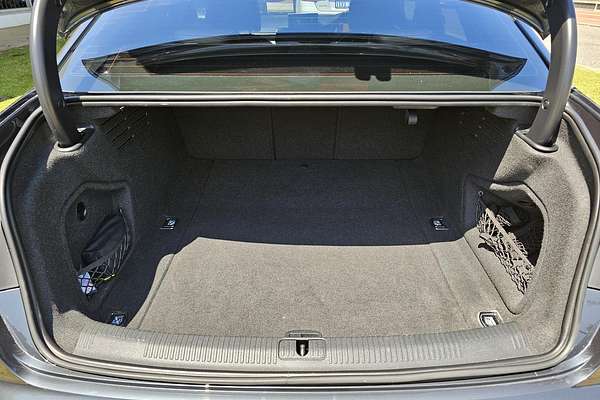 2019 Audi A4 45 TFSI S line B9