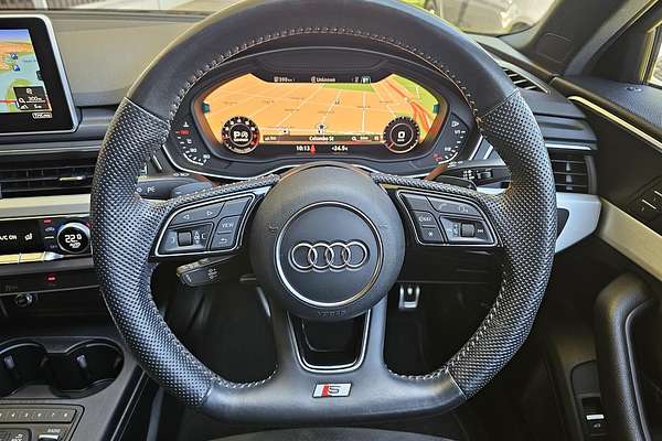 2019 Audi A4 45 TFSI S line B9