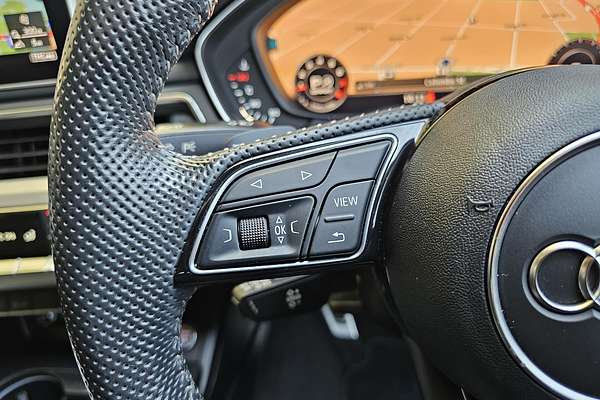 2019 Audi A4 45 TFSI S line B9