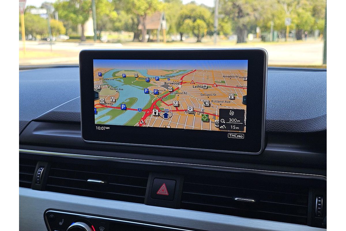 2019 Audi A4 45 TFSI S line B9