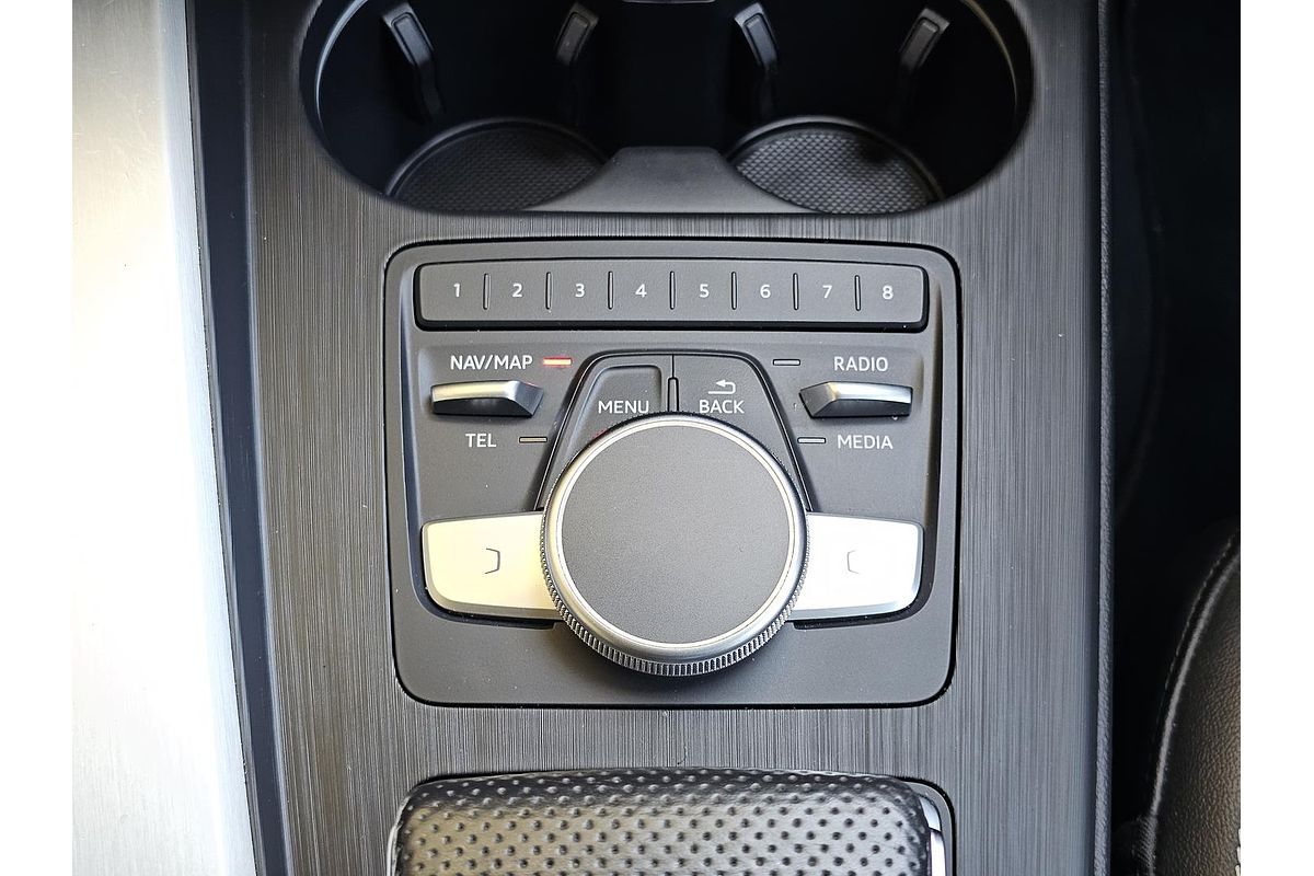 2019 Audi A4 45 TFSI S line B9