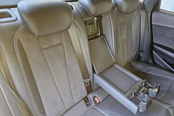 2019 Audi A4 45 TFSI S line B9