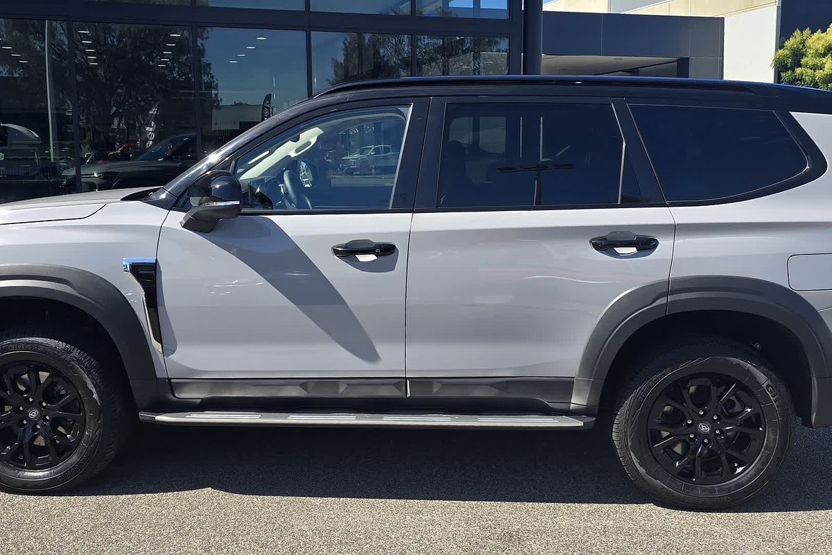 2025 LDV D90 Executive SV9A