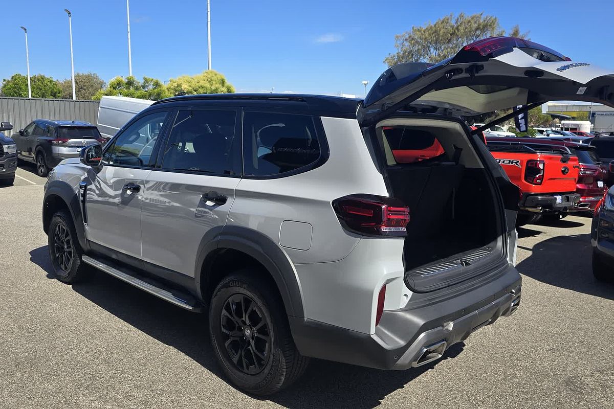 2025 LDV D90 Executive SV9A