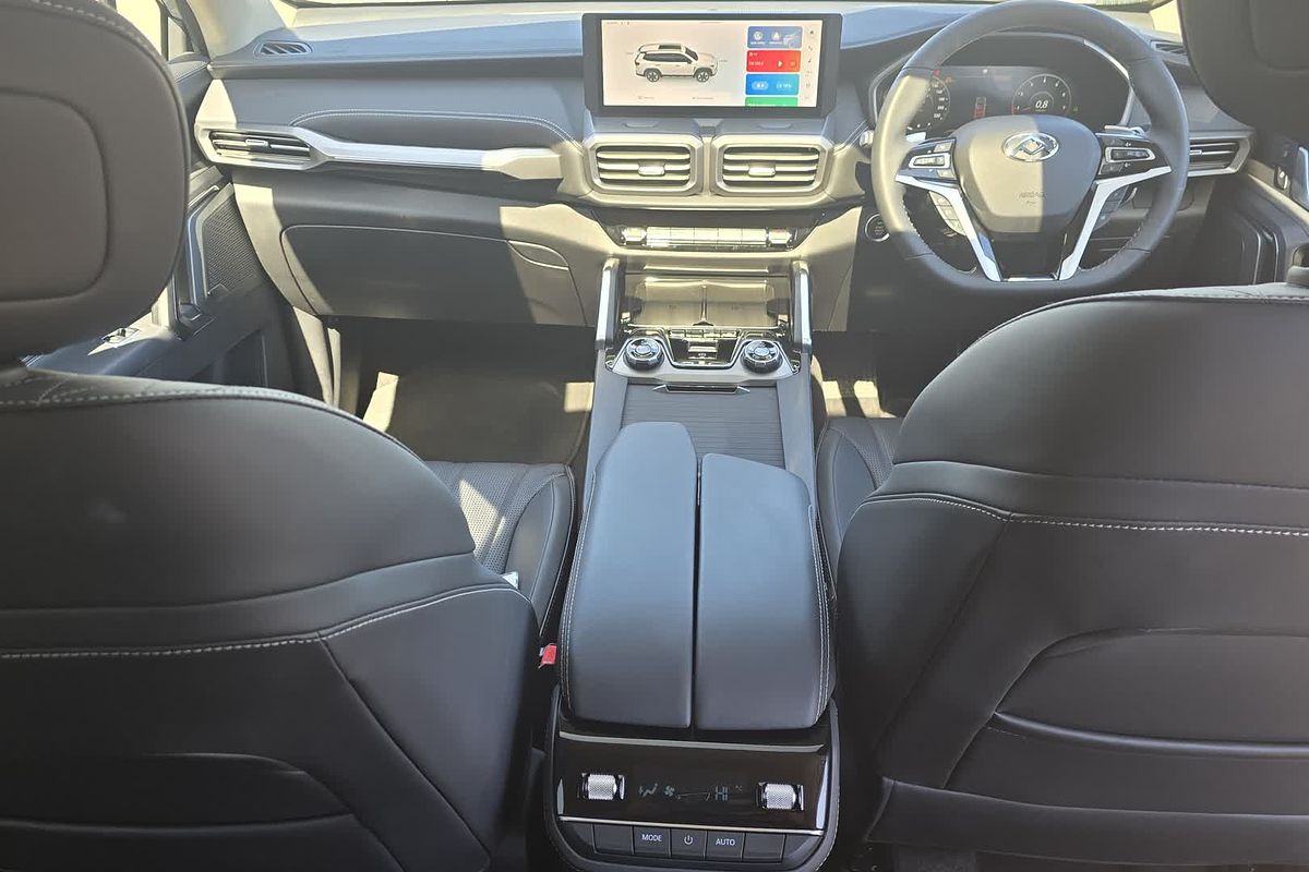 2025 LDV D90 Executive SV9A