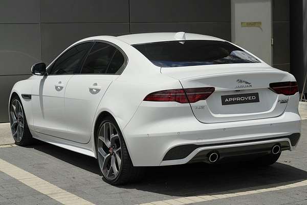 2019 Jaguar XE P300 R-Dynamic SE X760