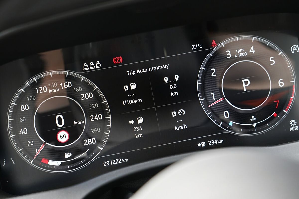 2019 Jaguar XE P300 R-Dynamic SE X760